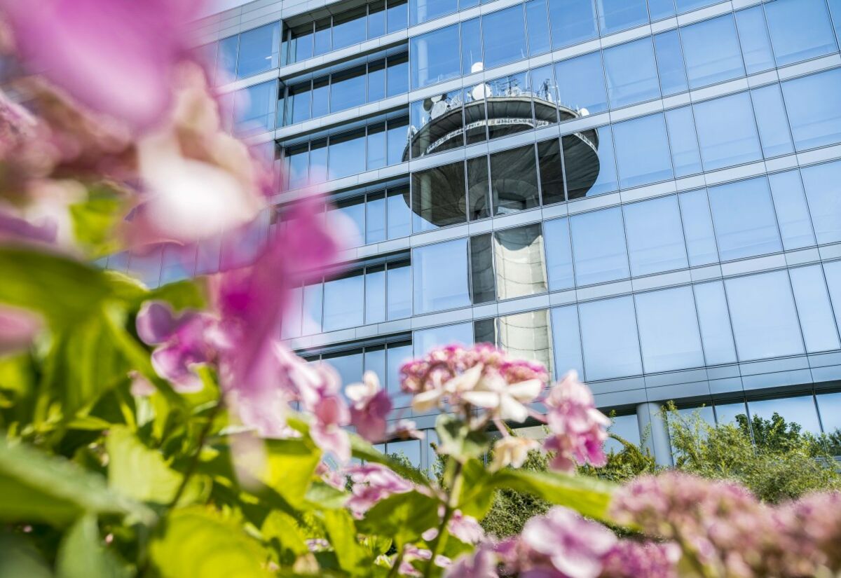 Tour Reyers : RTBF & VRT, Schaerbeek