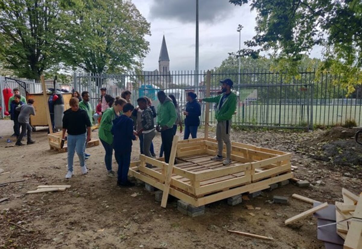 Activité organisée pour les jeunes de l’école et du quartier par l’asbl Cultureghem 